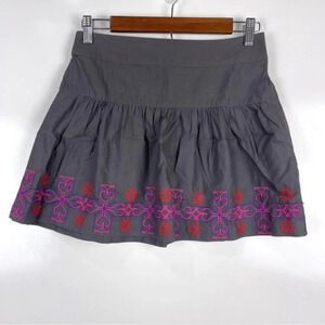 American Eagle Outfitters Grey Cotton Embroidered Mini Skirt Women's Size Small